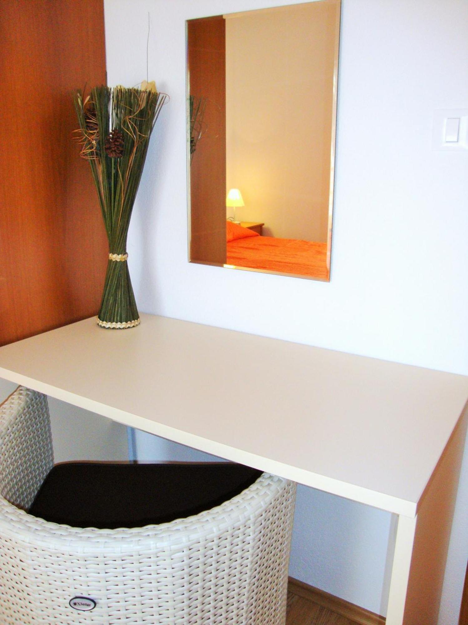Apartments Harmonija Baška Voda Habitación foto